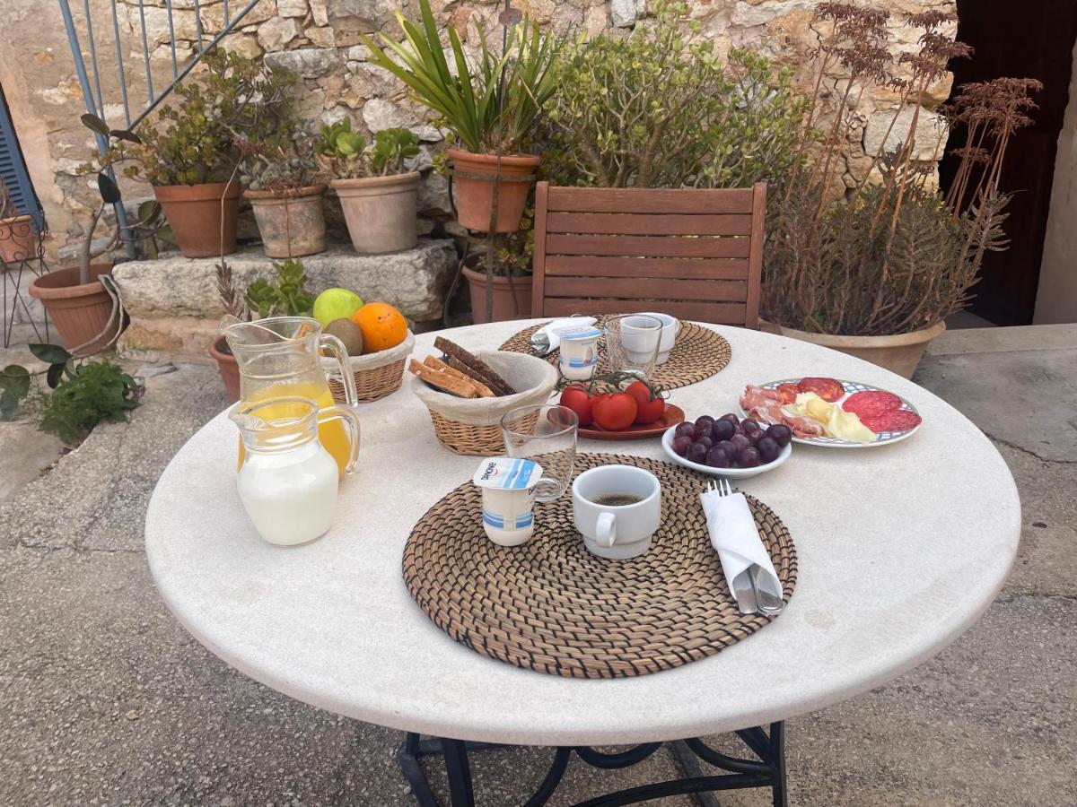 Agroturismo Finca Dalt Murada Binissalem Buitenkant foto